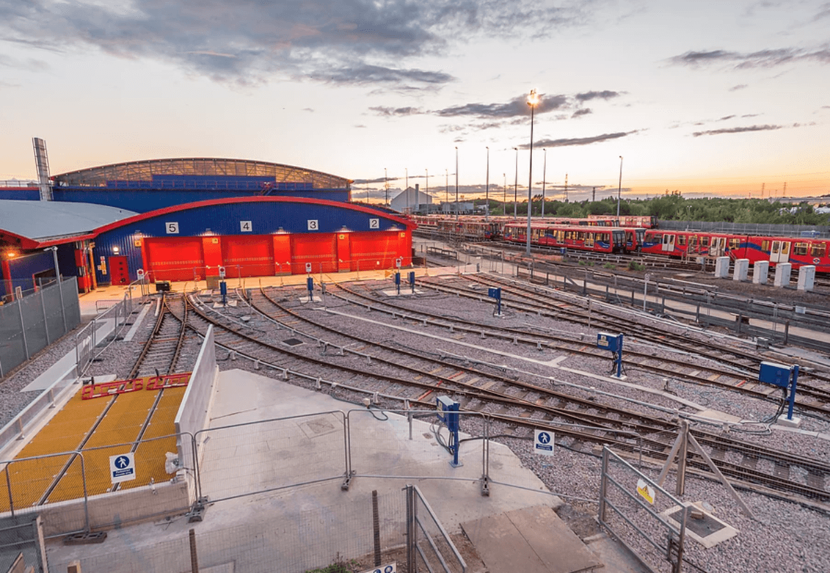Beckton Depot Shed Extension